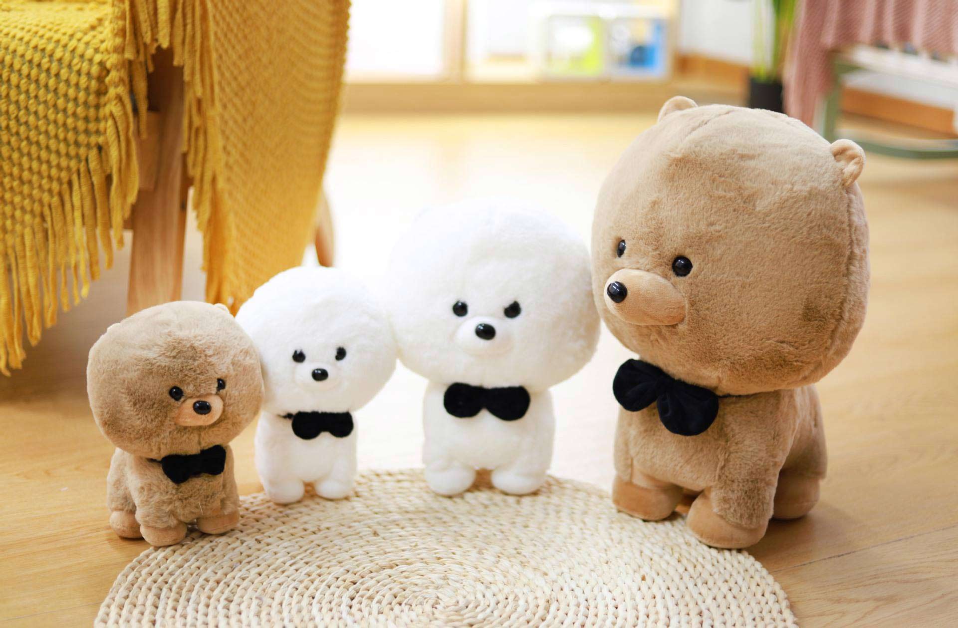 What are the types of plush toys?